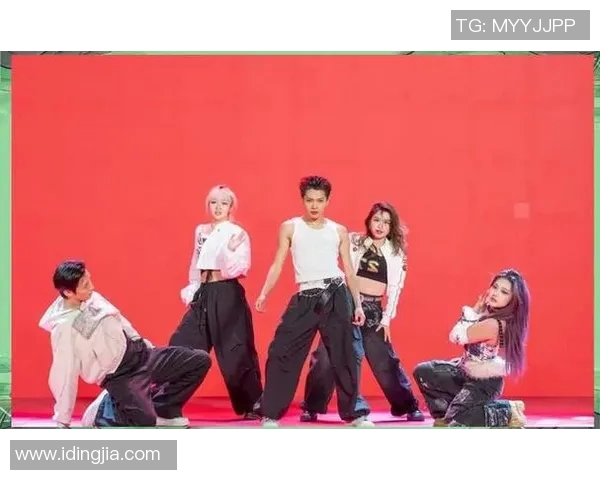 街舞盛宴：深入重庆街舞队的团队精神与协作之道