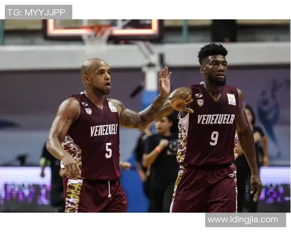 加拿大男篮迎战智利队期待精彩对决展现篮球魅力与团队精神