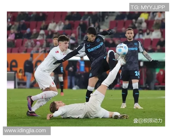 班菲尔德与拉普拉塔的精彩对决揭示足球战术与球队实力的较量 班菲尔德与拉普拉塔的精彩对决揭示足球战术与球队实力的较量