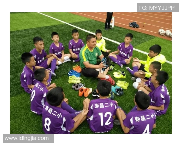 西雅图音速与新英格兰革命的激烈对决揭示足球魅力与战术智慧的碰撞 西雅图音速与新英格兰革命的激烈对决揭示足球魅力与战术智慧的碰撞