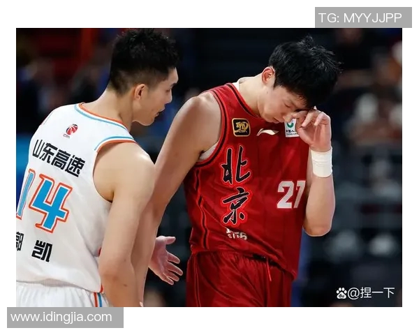 CBA焦点战北京北控迎战上海队期待精彩对决与球员表现 CBA焦点战北京北控迎战上海队期待精彩对决与球员表现